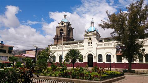 Unidades Educativas en SANTA ISABEL, Azuay