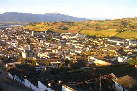 Unidades Educativas en BOLÍVAR, Carchi