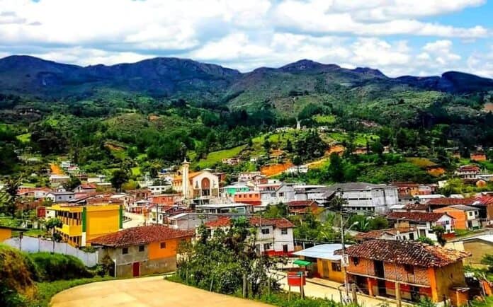 Unidades Educativas en CHILLA, El Oro