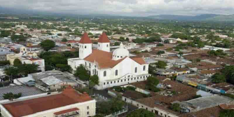 Escuelas y Colegios en la provincia de Bolívar, Ecuador.