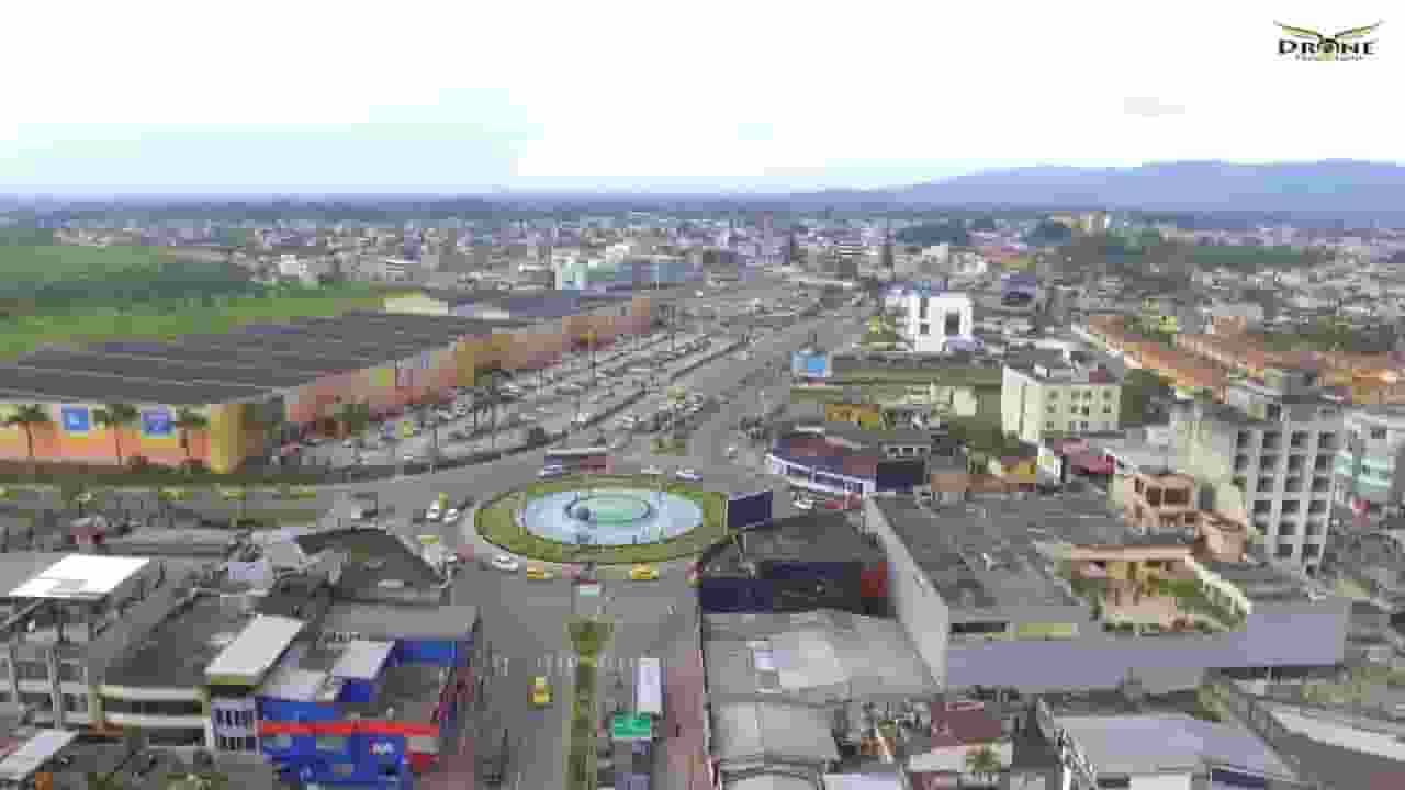 Escuelas y Colegios en la provincia de Santo Domingo de los Tsáchilas, Ecuador.